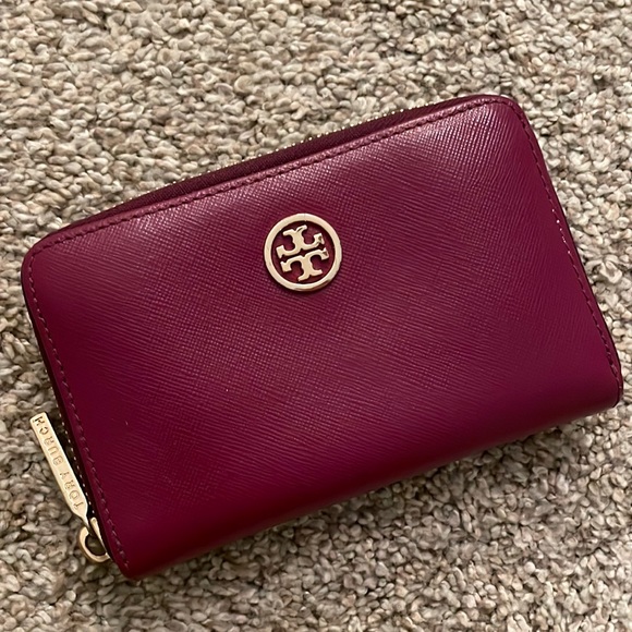 Tory Burch Purple Wallet - Picture 6 of 17